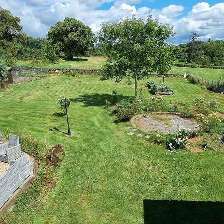 La Petite Locherie Bed & Breakfast Oradour-Saint-Genest Exterior photo